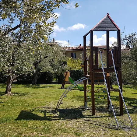 Casa Malina Im Gruenen Am Gardasee בית נופש *